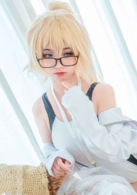少妇激情媓乱在线播放软件_剧情片完整视频观看
