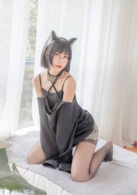 日韩光臀美女图_BD英语免费全集观看